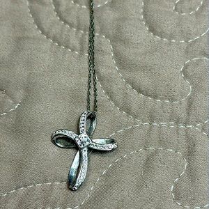 Silver cross pendant necklace
